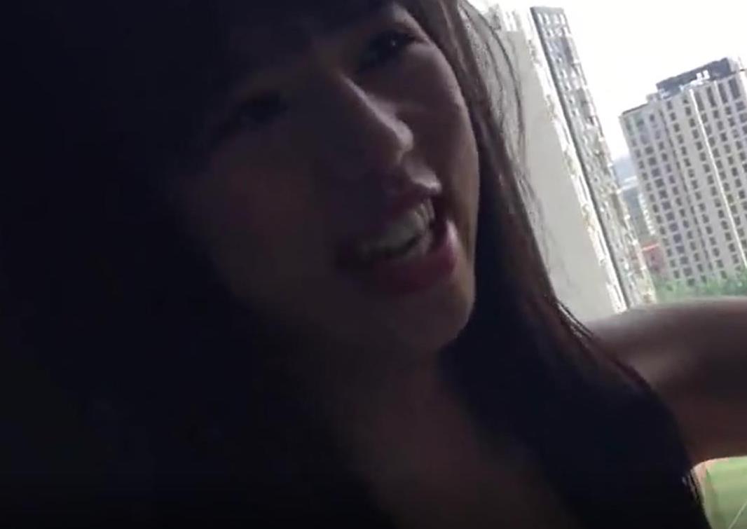 577-艾栗栗-推女郎超影像嫩模价值2k元的蒙太奇私密视频