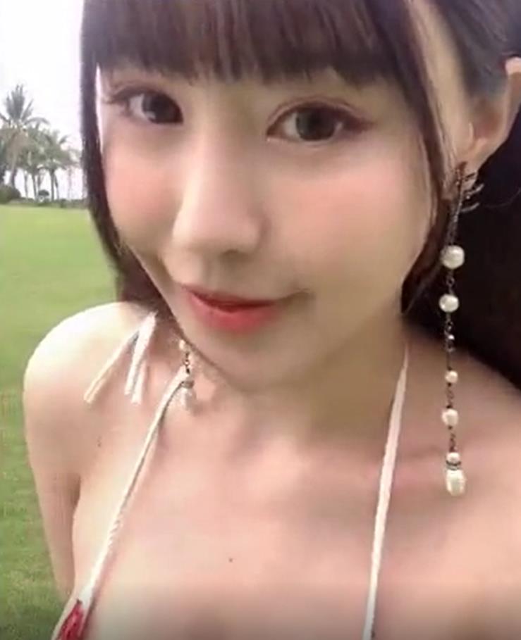 591-朱可儿-极品女神巨乳网红微密圈内部漏视频