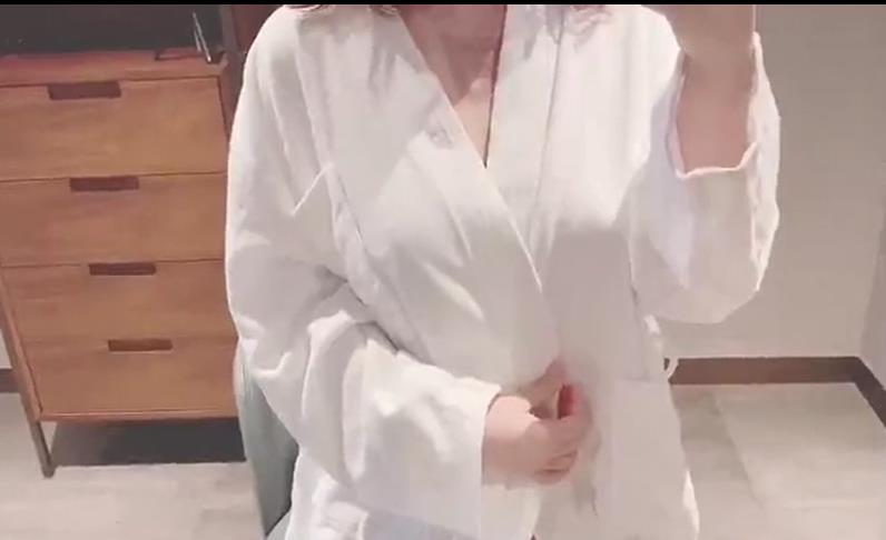 618-茶杯恶犬-微博网红美少女迷情睡袍稀缺极品资源[1V-55M]