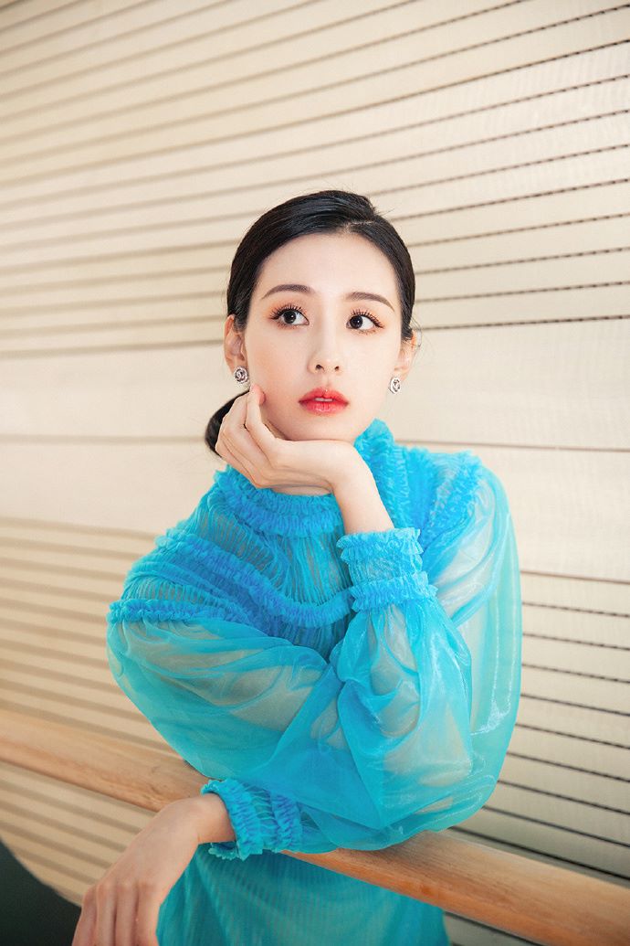 1506-陈都灵-学霸校花各类写真图片大全 [69套]