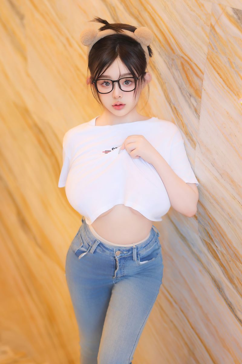 2240-XIUREN秀人网-官方写真素材合集[8401期~8900期]