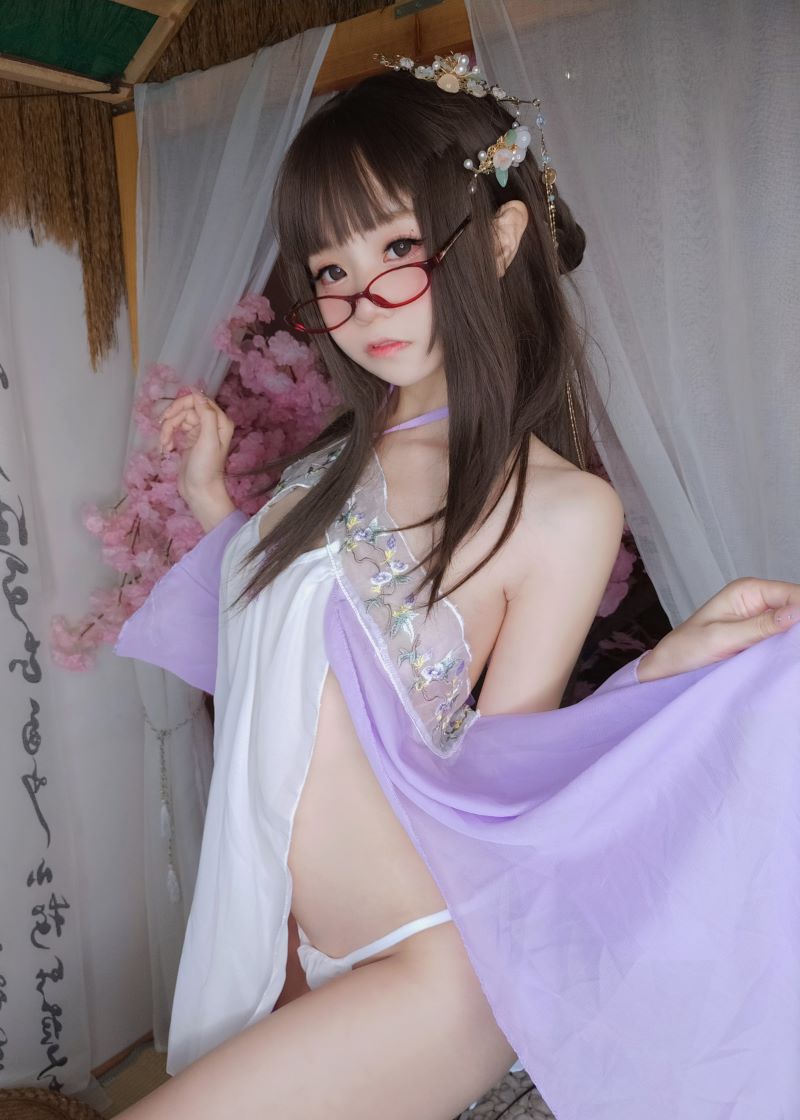 2532-软妹摇摇乐yoyo-甜萌可爱小姐姐COS合集[99套-84.4G]