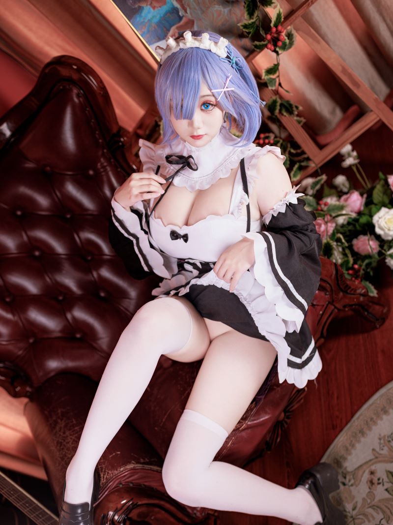 2756-阿雪雪-超凶妹子COS写真作品合集[28套-61G]