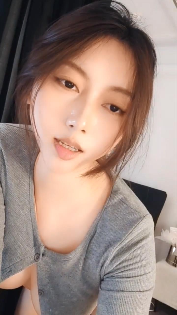 2783-兽兽-百变自嗨狂魔玩玩具视频合集[83V-98G] - 全文