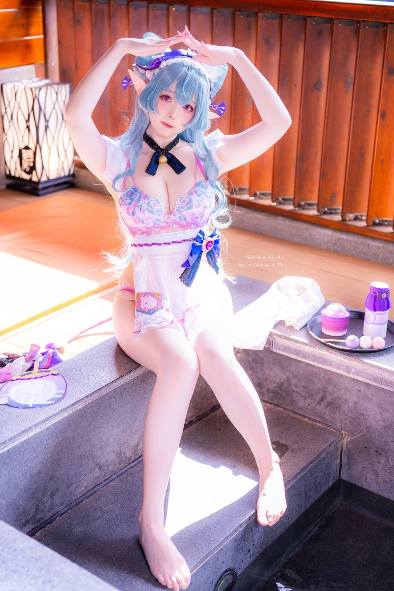 2812-霜月shimo-台湾甜美妹子COS新编版合集[167套-45G]