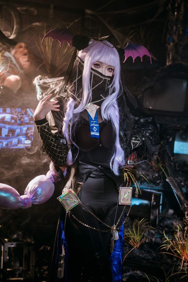 2825-源纱希喵喵喵-微博博主COS作品合集[30套-9.9G]