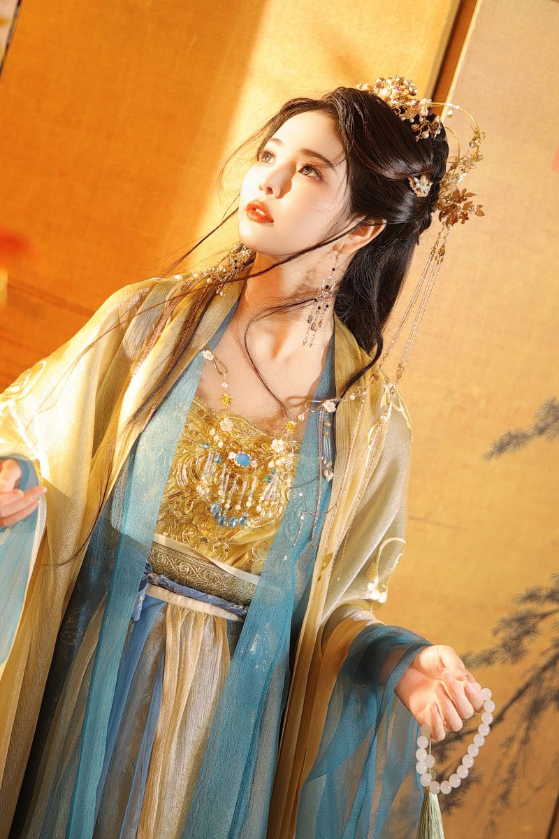 2843-苏嫣嫣阿姨-微博被封禁COSER作品合集[18套-4.3G]