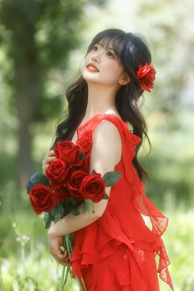 2856-艺图语-2025年05月高清写真作品更新[251期-96G] - 第2页