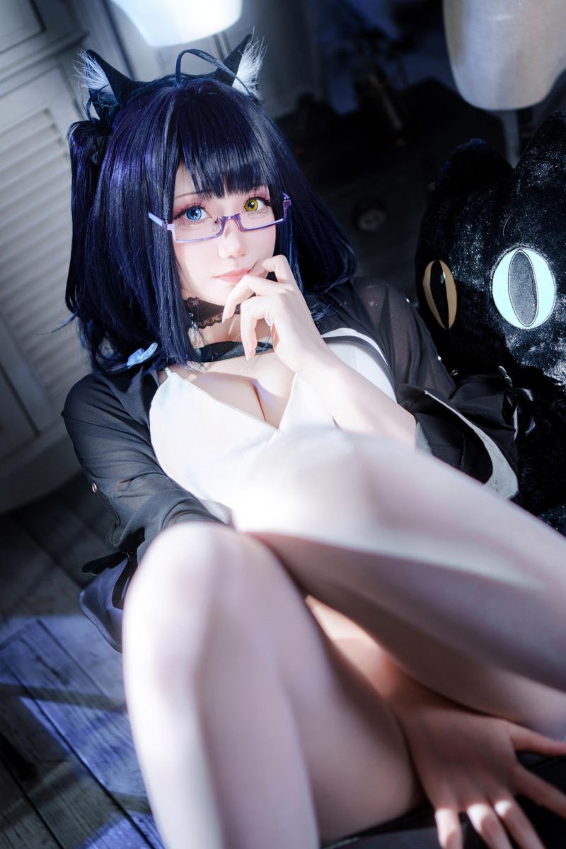 2875-焖焖碳-微博动漫博主COS作品合集[51套-10G]