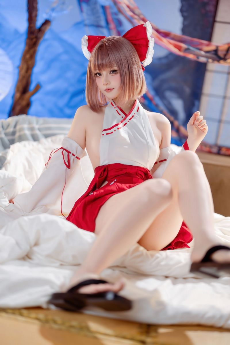 2923-屿鱼Yukako-微博博主COS壁纸合集[66套-23G] - 全文