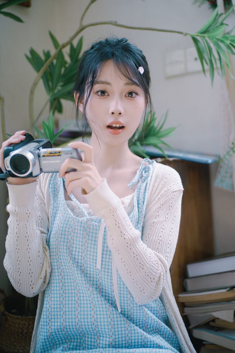 2942-艺图语-2025年06月高清写真作品更新[244期-80G]