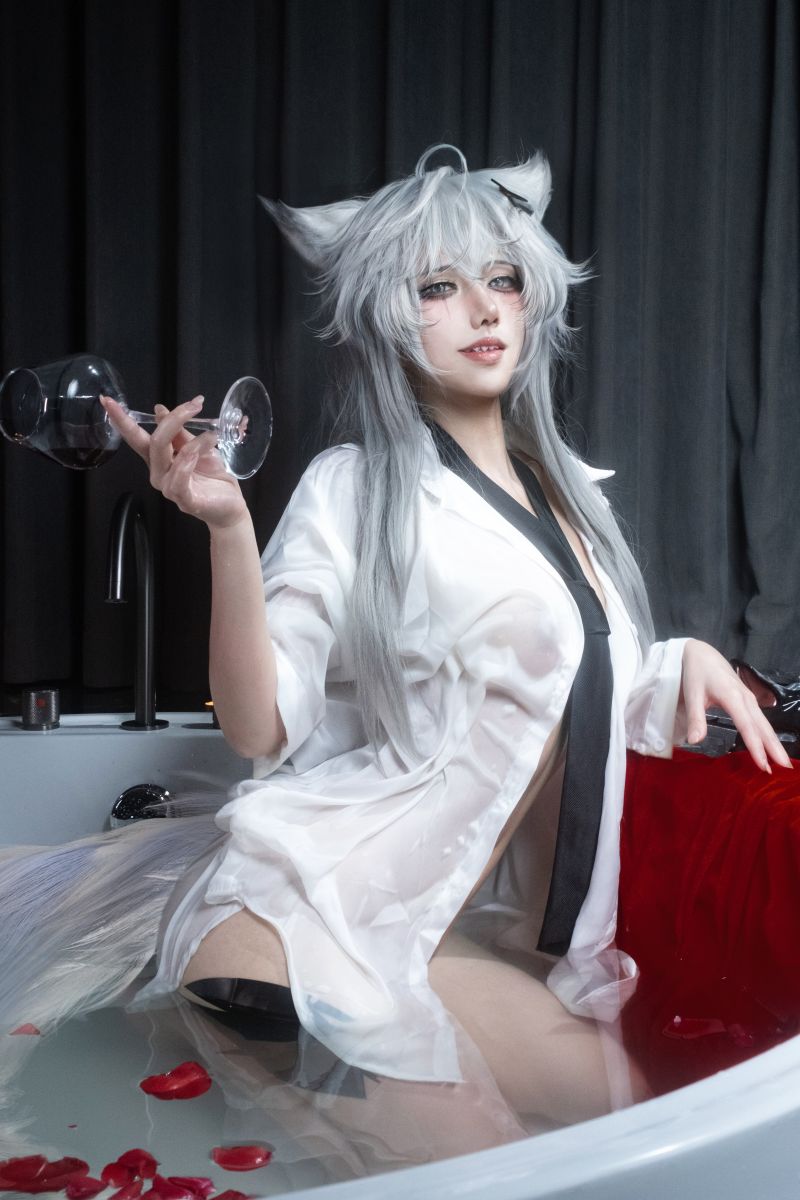 2943-絞肉姬Walküre-抖音博主COS素材合集[18套-3.9G]