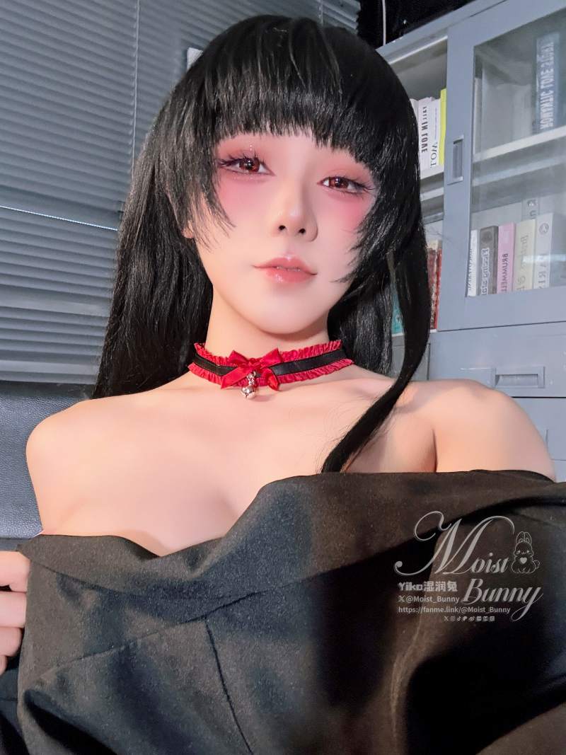 3083-Yiko湿润兔-2026年COS写真作品更新[286~297]